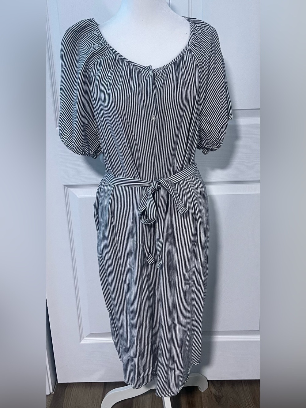 Old Navy Black and White Striped Tie-Waist Button Front Midi Dress
